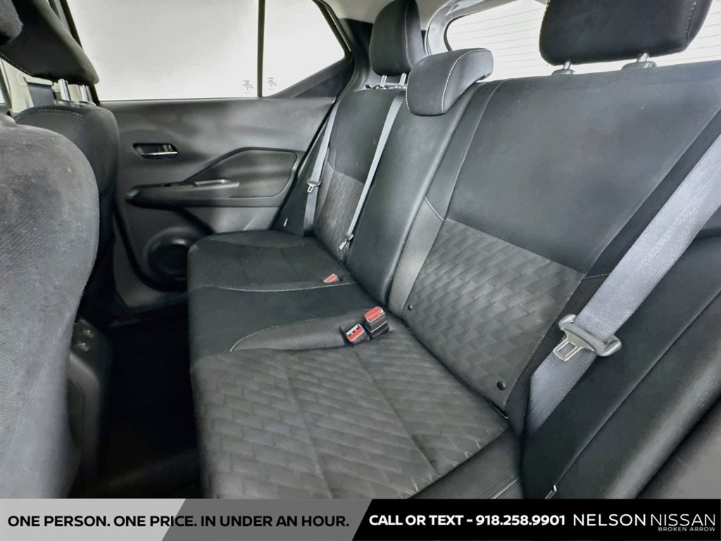 Used 2024 Nissan Kicks SV FWD image 22