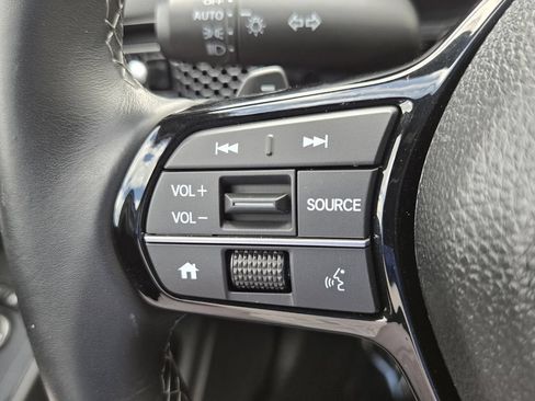 Used 2025 Honda Civic Sport image 25