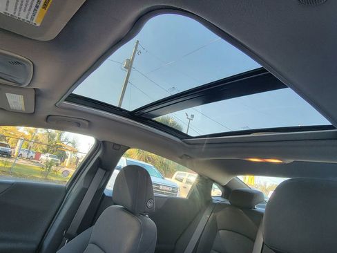 Used 2024 Chevrolet Malibu LT image 20