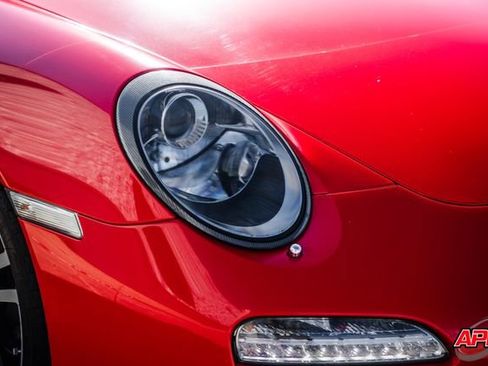 Used 2011 Porsche 911 Carrera 4S image 41