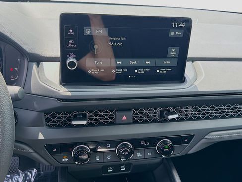 New 2026 Honda Accord SE image 12