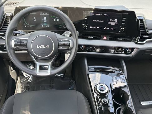 Used 2023 Kia Sportage LX AWD/4WD image 22