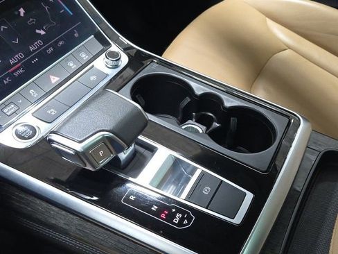 Used 2023 Audi Q7 3.0T Premium Plus image 32