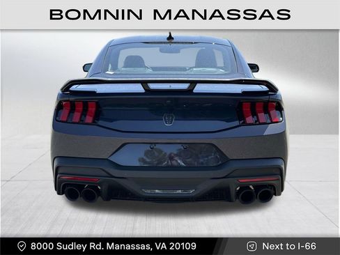 Used 2025 Ford Mustang Dark Horse image 5