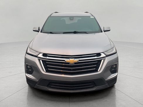 Certified 2023 Chevrolet Traverse LT w/ Rear Camera Mirror Package AWD/4WD image 3