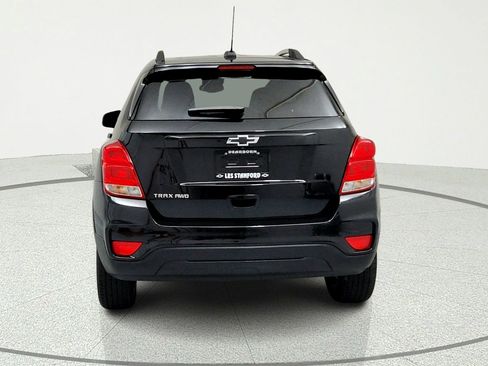 Used 2022 Chevrolet Trax LT w/ Midnight Edition AWD/4WD image 4