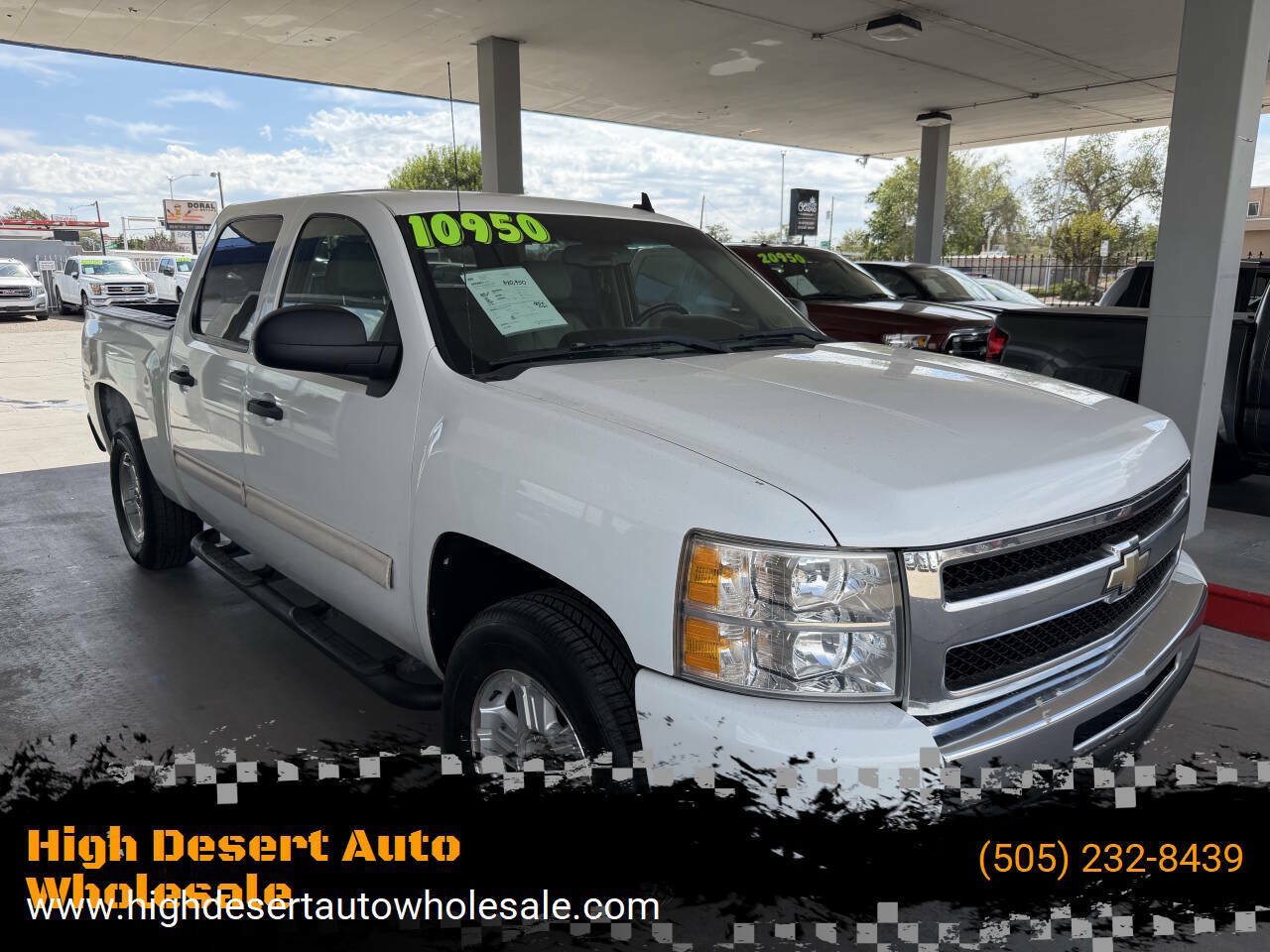 Used 2009 Chevrolet Silverado 1500 LT w/ Power Pack Plus AWD/4WD image 1