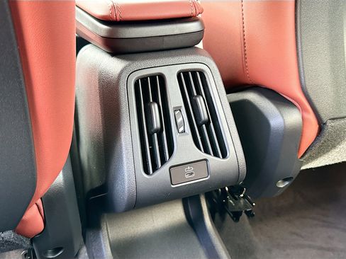 New 2026 BMW X1 xDrive28i w/ Convenience Package image 20