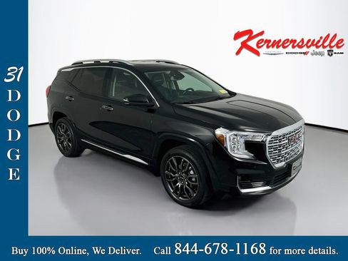 Used 2024 GMC Terrain Denali w/ Black Diamond Edition AWD/4WD image 1