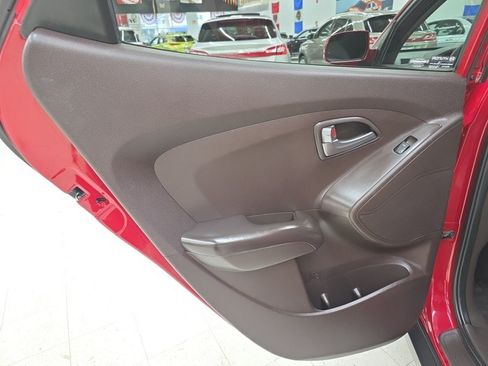 Used 2015 Hyundai Tucson GLS AWD/4WD image 13