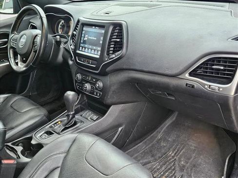 Used 2021 Jeep Cherokee Latitude Lux 80th Anniv w/ Quick Order Package 26U 80TH image 23