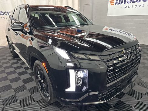 Used 2025 Hyundai Palisade Calligraphy AWD/4WD image 3