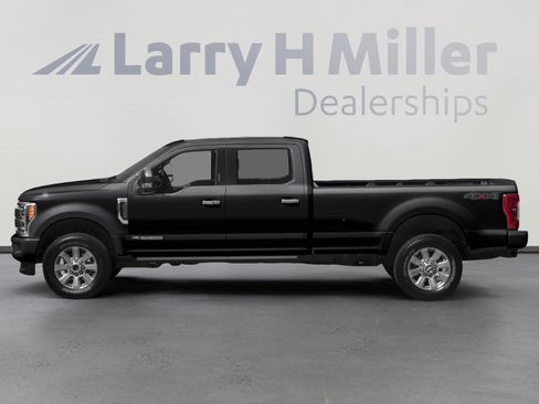 Used 2017 Ford F350 Lariat w/ Chrome Package AWD/4WD image 3