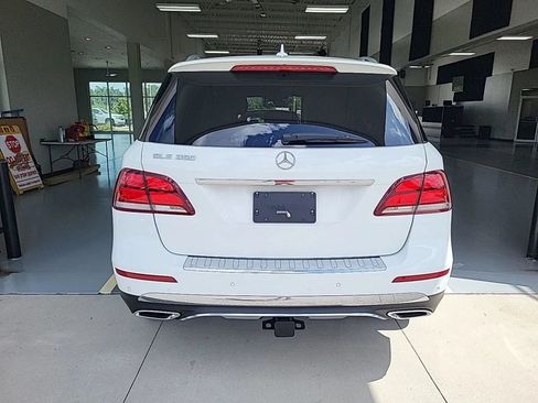 Used 2018 Mercedes-Benz GLE 350 image 4