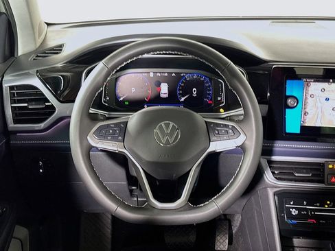 New 2025 Volkswagen Taos SEL image 13