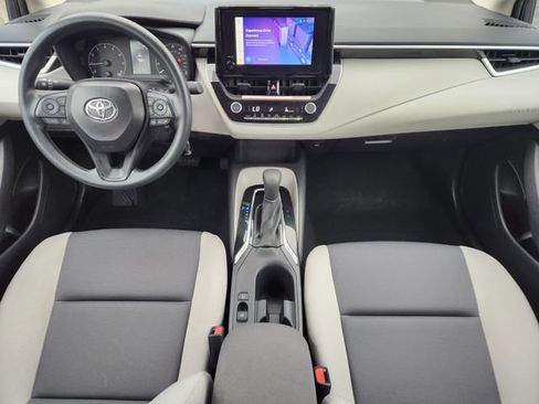 Certified 2025 Toyota Corolla LE FWD image 22