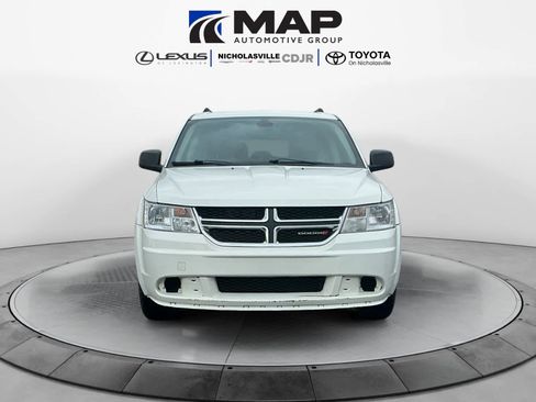 Used 2020 Dodge Journey SE w/ SE Popular Equipment Group image 8