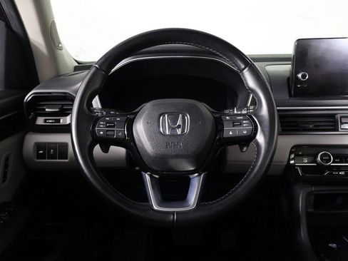 Used 2023 Honda Pilot Touring image 45