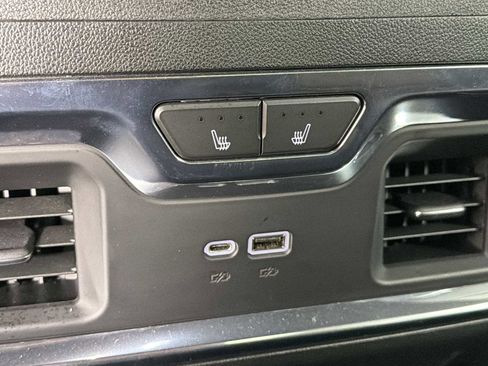 Used 2023 Chevrolet Silverado 1500 High Country w/ High Country Premium Package image 21