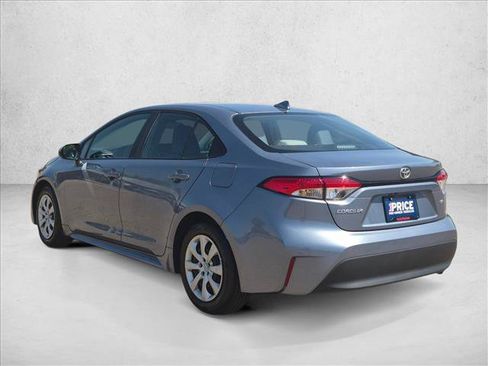 Used 2025 Toyota Corolla LE FWD image 8