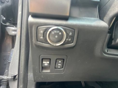 Used 2020 Ford F150 XLT w/ Equipment Group 302A Luxury AWD/4WD image 21