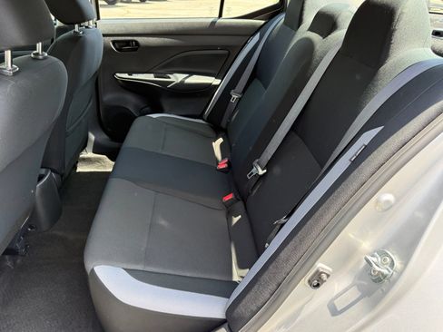 Used 2025 Nissan Versa S w/ Trunk Package FWD image 31