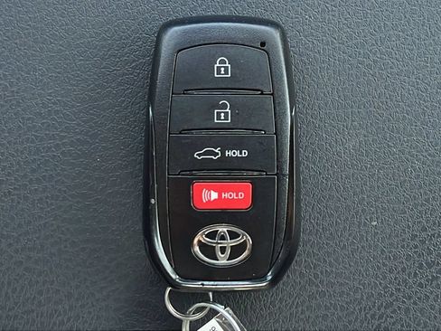 Used 2025 Toyota Camry LE w/ Convenience Package FWD image 26
