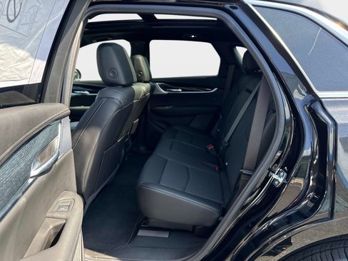 New 2025 Cadillac XT5 Premium Luxury image 19