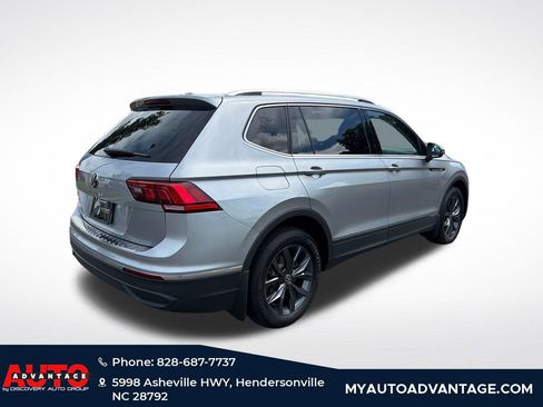 Used 2023 Volkswagen Tiguan SE FWD image 5