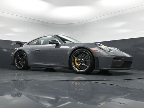 Certified 2026 Porsche 911 GT3 RWD image 26