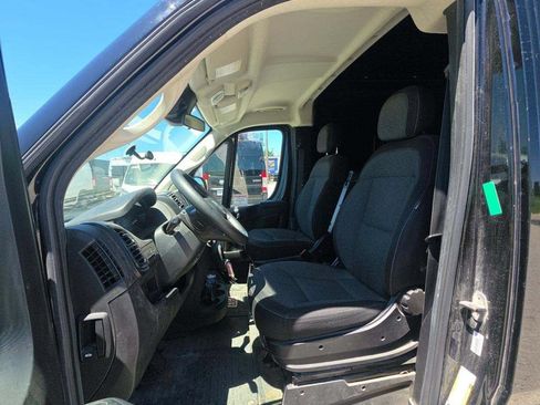 Used 2023 RAM ProMaster 2500 FWD image 6