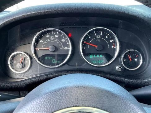 Used 2015 Jeep Wrangler Unlimited Sahara w/ Max Tow Package image 20