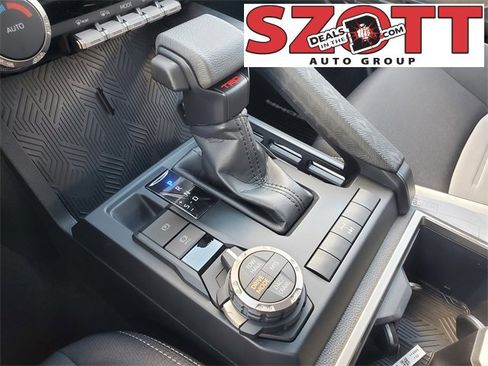 New 2025 Toyota Tacoma TRD Off-Road image 32