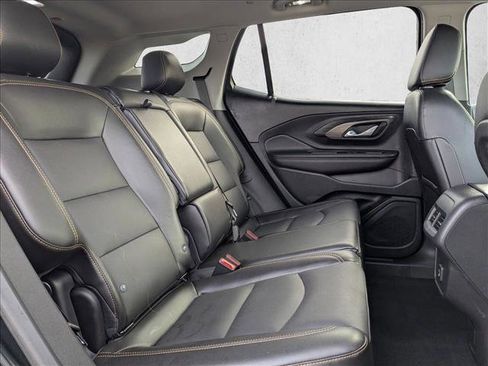 Used 2021 GMC Terrain SLT w/ Infotainment Package II image 30