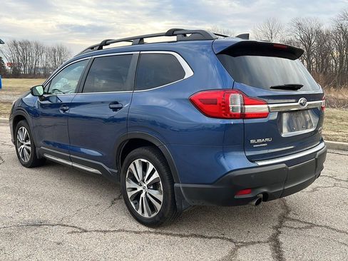Used 2022 Subaru Ascent Limited w/ Technology Package image 3