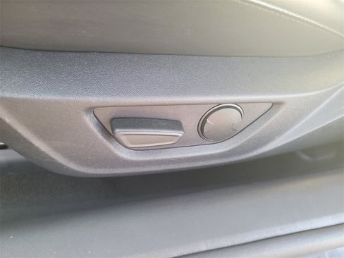 Used 2024 Ford Mustang GT Premium image 12