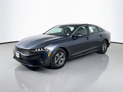 Used 2022 Kia K5 LXS FWD image 5