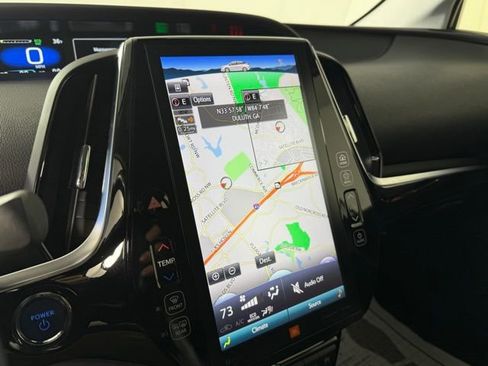 Used 2021 Toyota Prius Prime Limited image 18