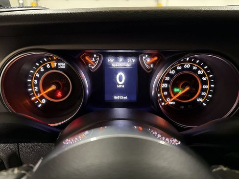 Used 2020 Jeep Gladiator Sport w/ Quick Order Package 24S AWD/4WD image 12