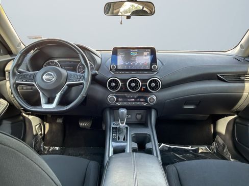 Used 2023 Nissan Sentra SV w/ All-Weather Package FWD image 10