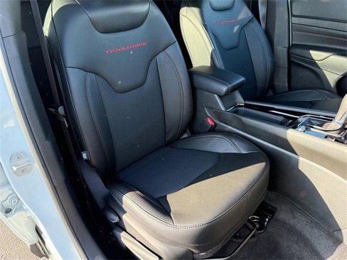 New 2026 Jeep Compass Trailhawk image 16