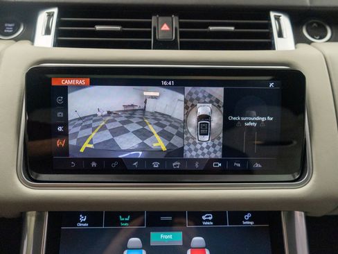 Used 2020 Land Rover Range Rover Sport SVR image 37
