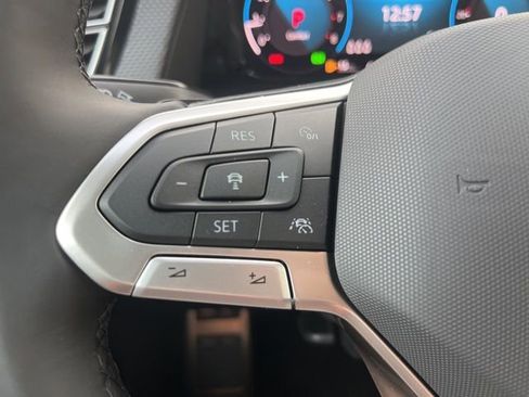 New 2026 Volkswagen Atlas Cross Sport SEL R-Line AWD/4WD image 9