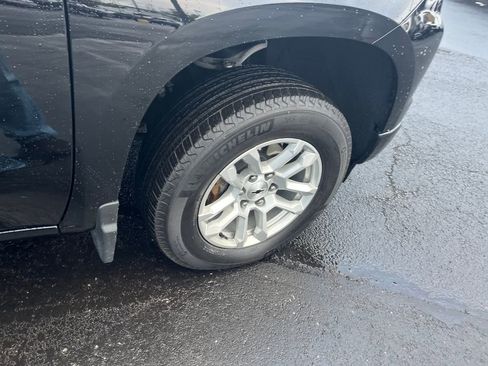 Used 2025 Chevrolet Silverado 1500 RST image 28