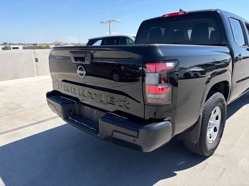 Used 2023 Nissan Frontier S w/ Technology Package RWD image 4
