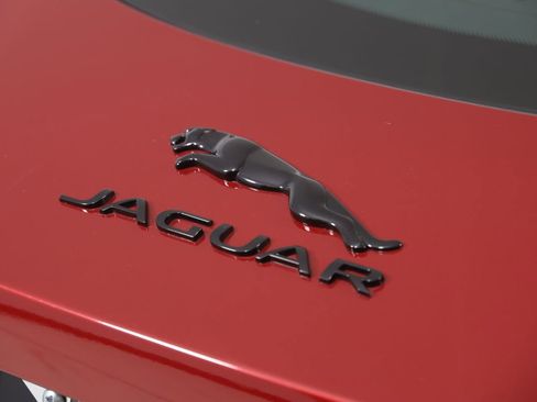 Used 2021 Jaguar F-TYPE Coupe RWD image 60