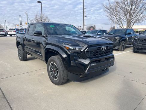 New 2026 Toyota Tacoma TRD Sport image 7