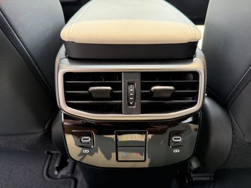 Used 2024 Lexus RX 350 Premium w/ Accessory Package (Z1) AWD/4WD image 18