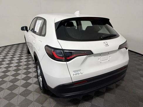 Used 2023 Honda HR-V LX image 4