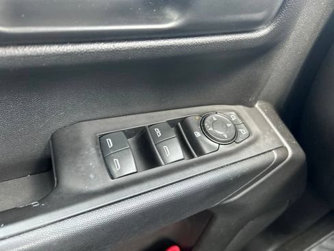 Used 2022 Chevrolet Silverado 1500 Custom w/ LPO, Dark Essentials Package RWD image 18